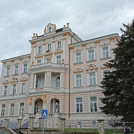 Mva House Teplice, Sanovsky Park Aparthotel Kültér fotó