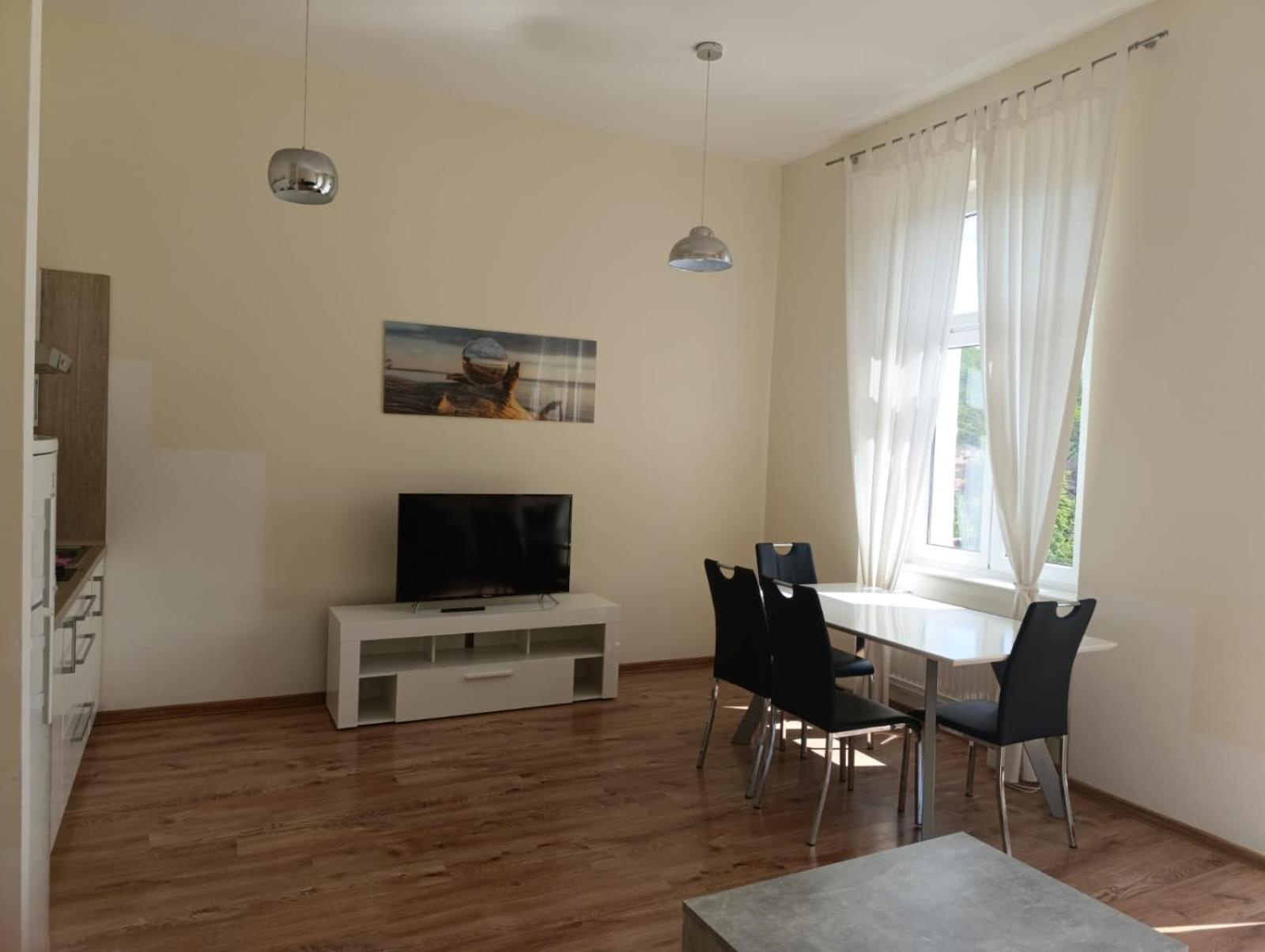 Mva House Teplice, Sanovsky Park Aparthotel Kültér fotó